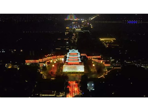 在一起，會發(fā)光丨2022聊城水上古城幻光新春游園會1月1日盛大開啟?。?！